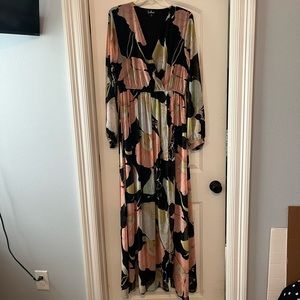 Lulus long floral maxi dress